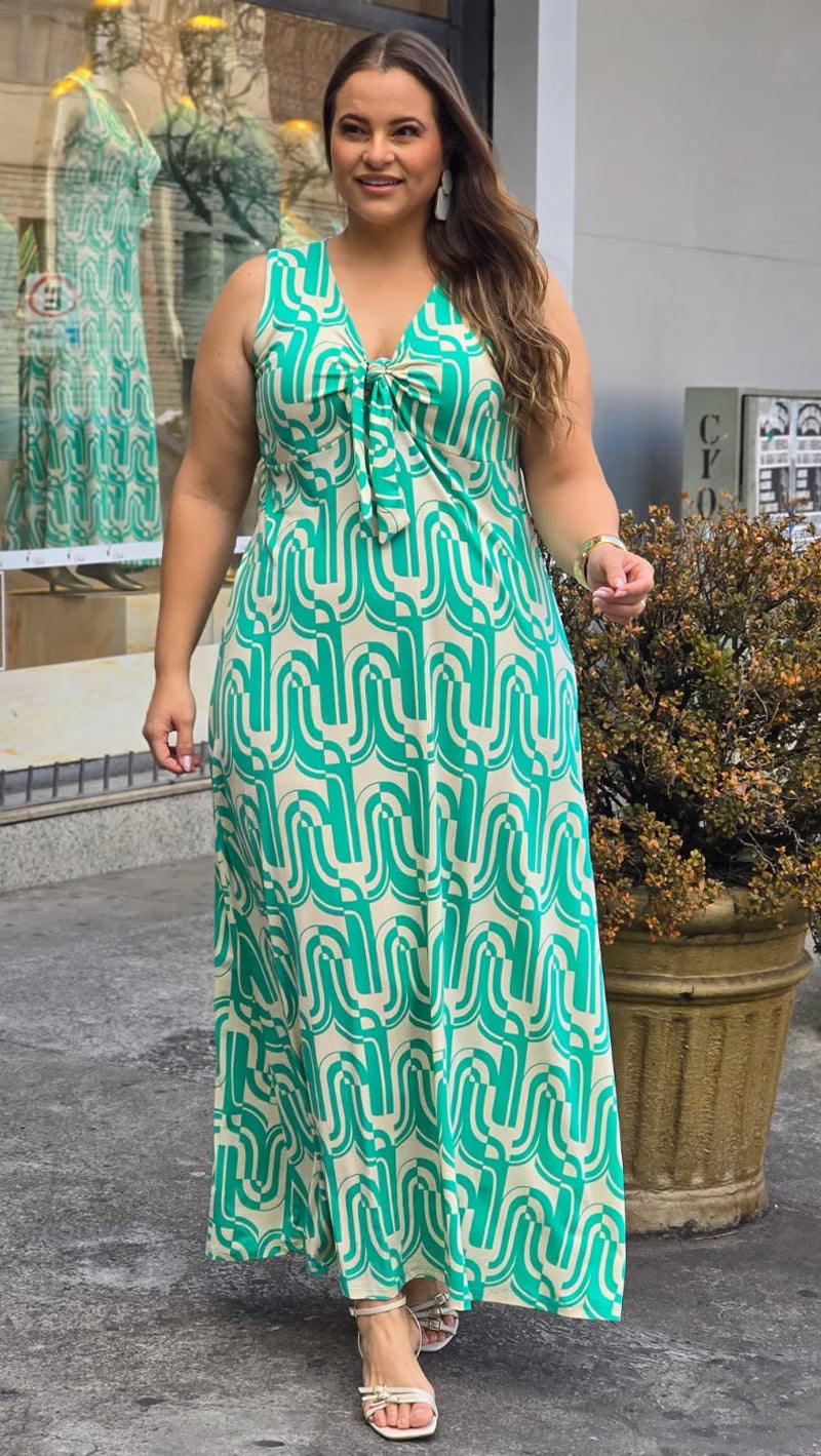 Vestido Plus Size Longo Regata com Amarração